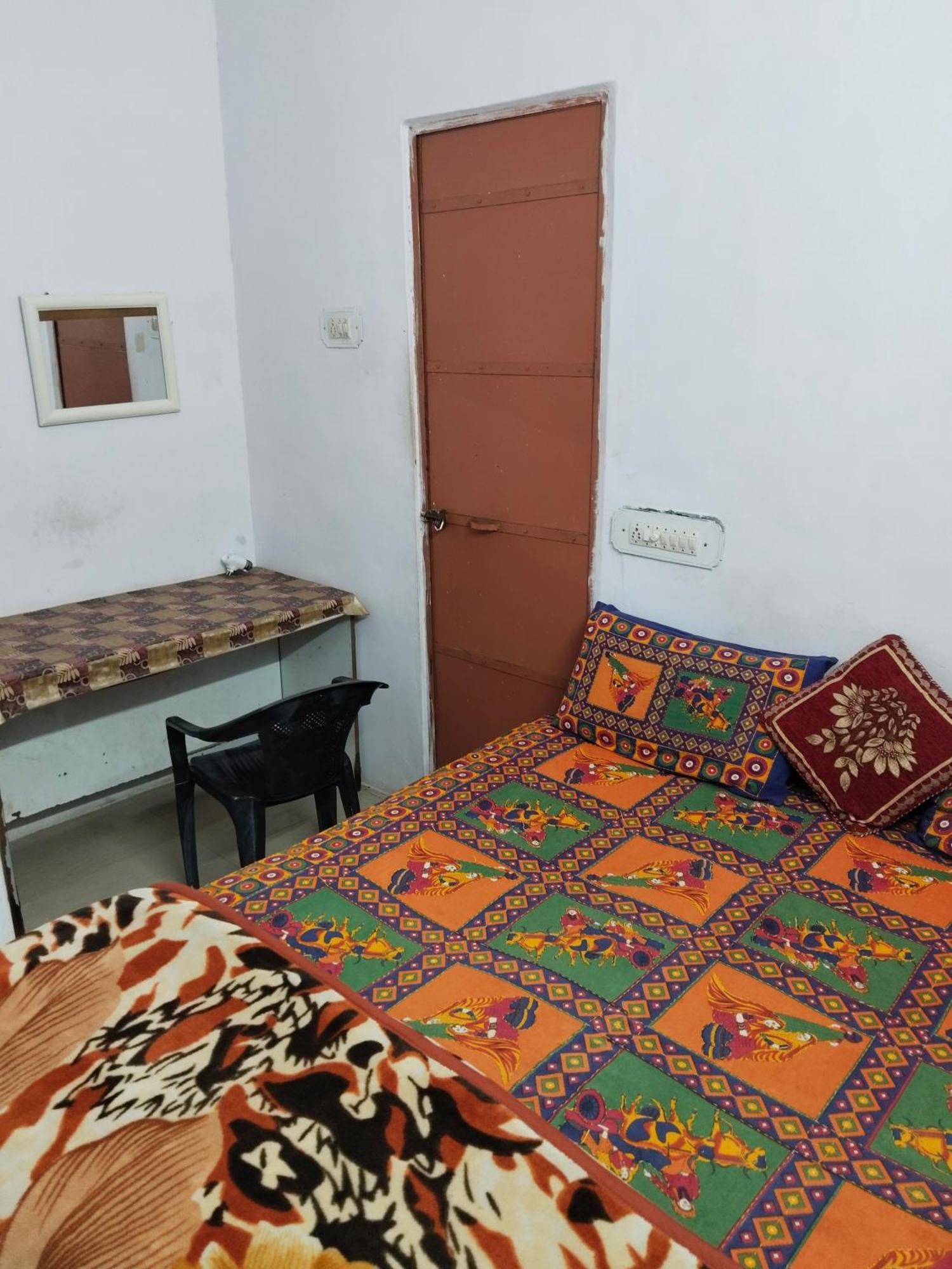 Ugs Guest House Джодхпур Экстерьер фото